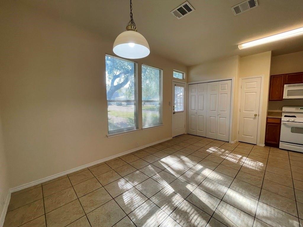 251 Utterback - Photo 10