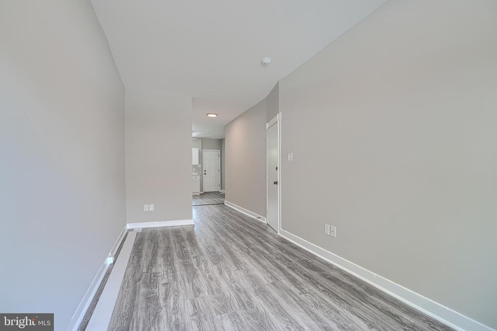 616 S Lehigh Street - Photo 3