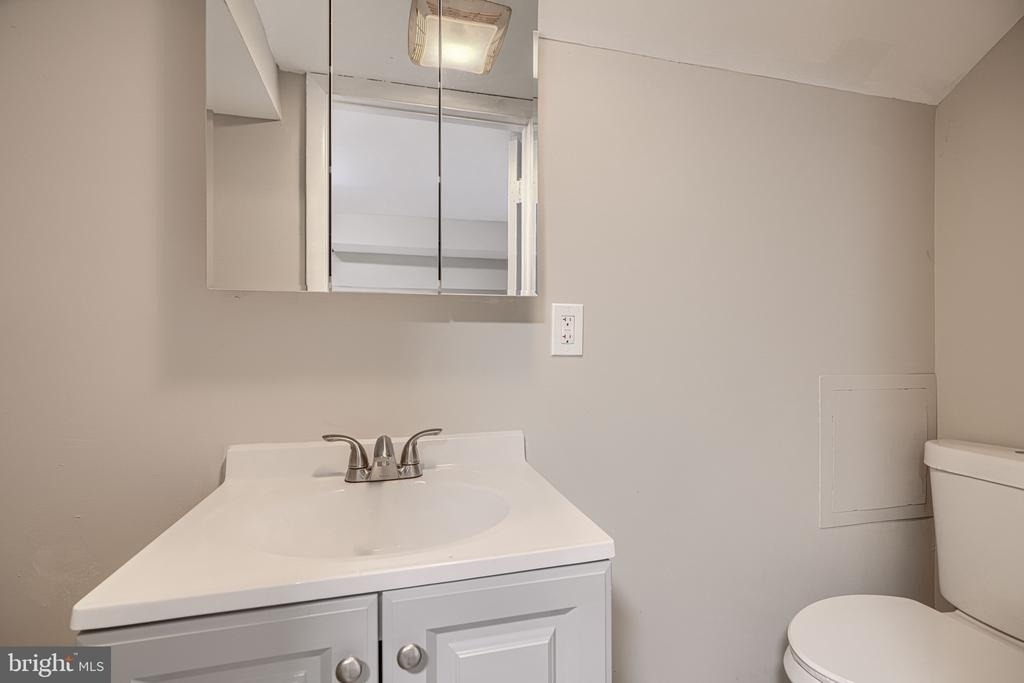 616 S Lehigh Street - Photo 15