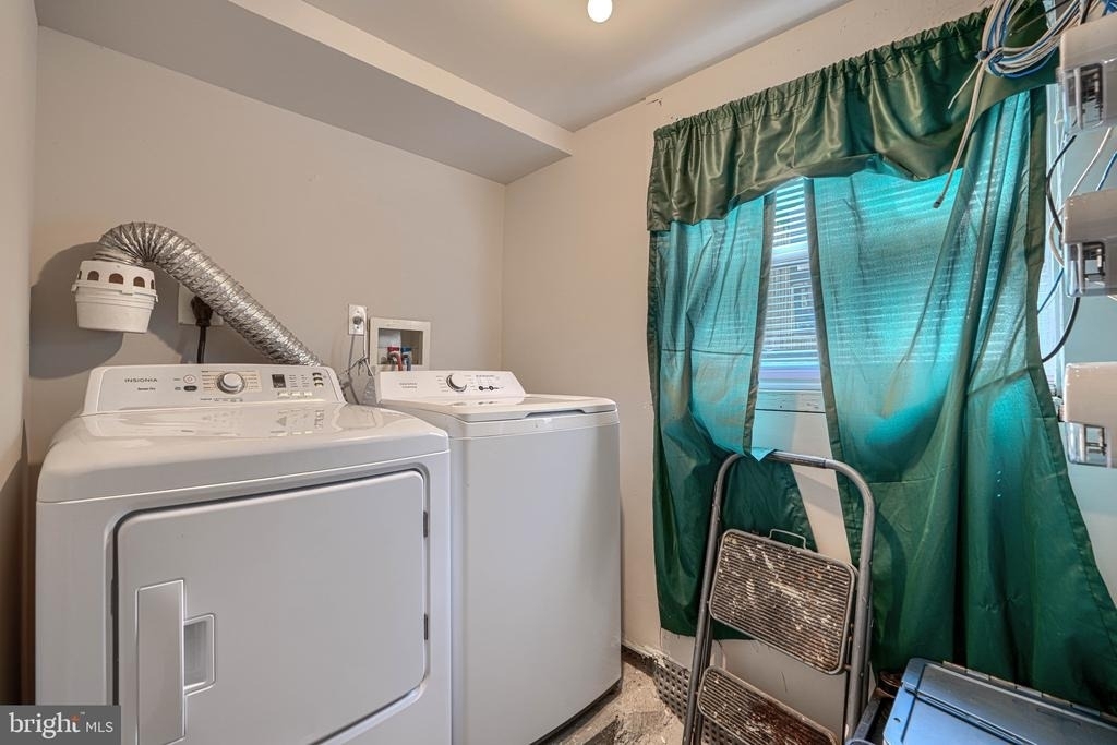 616 S Lehigh Street - Photo 16