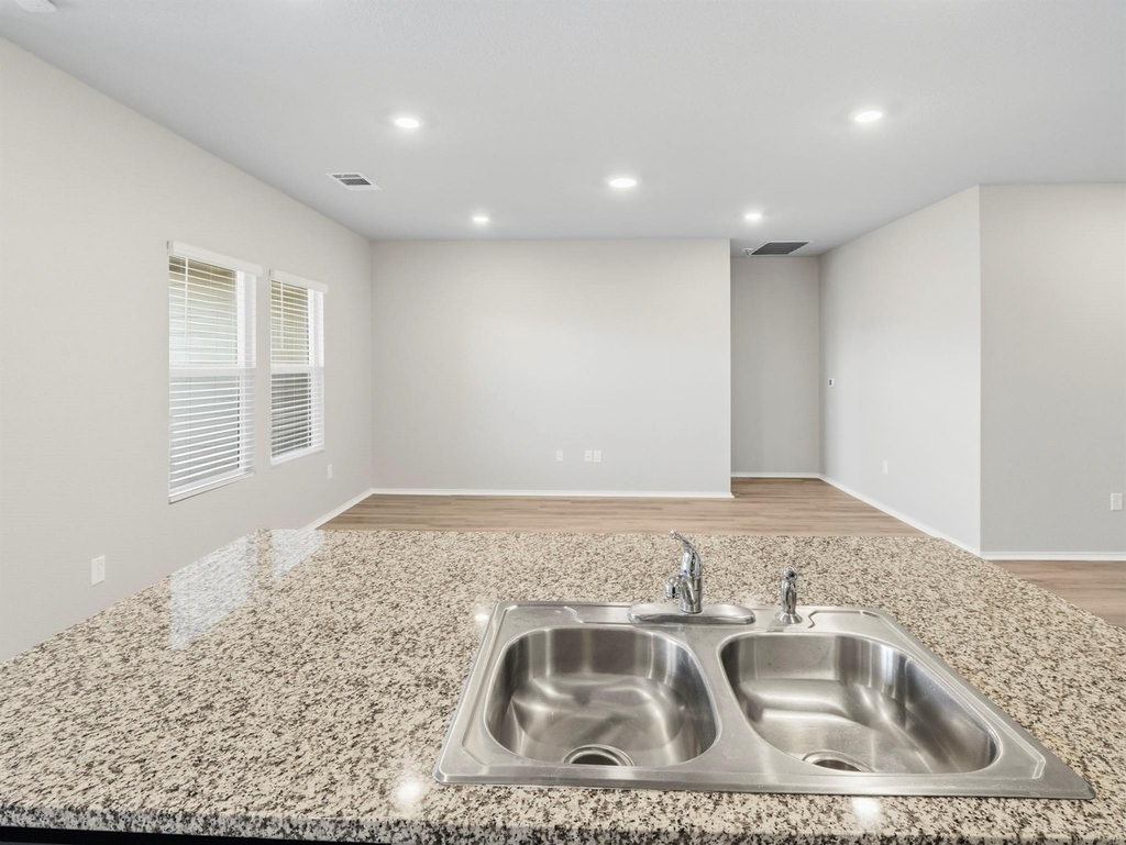 5912 Berriweather Dr - Photo 5