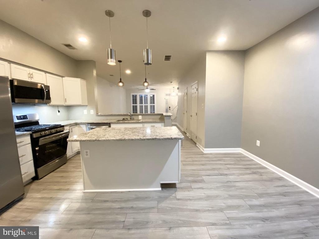 8704 Aspen Grove Court - Photo 11