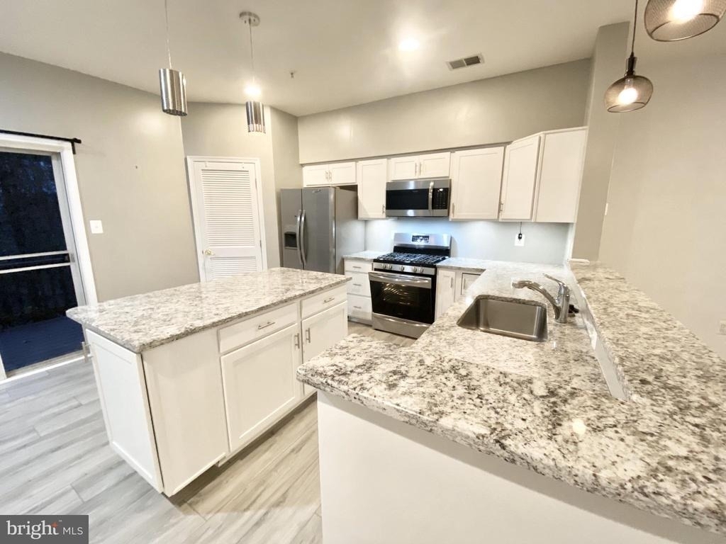 8704 Aspen Grove Court - Photo 12