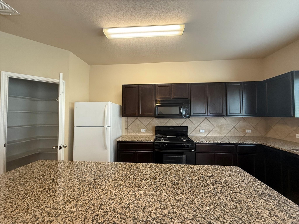 503 Libani Ln - Photo 12