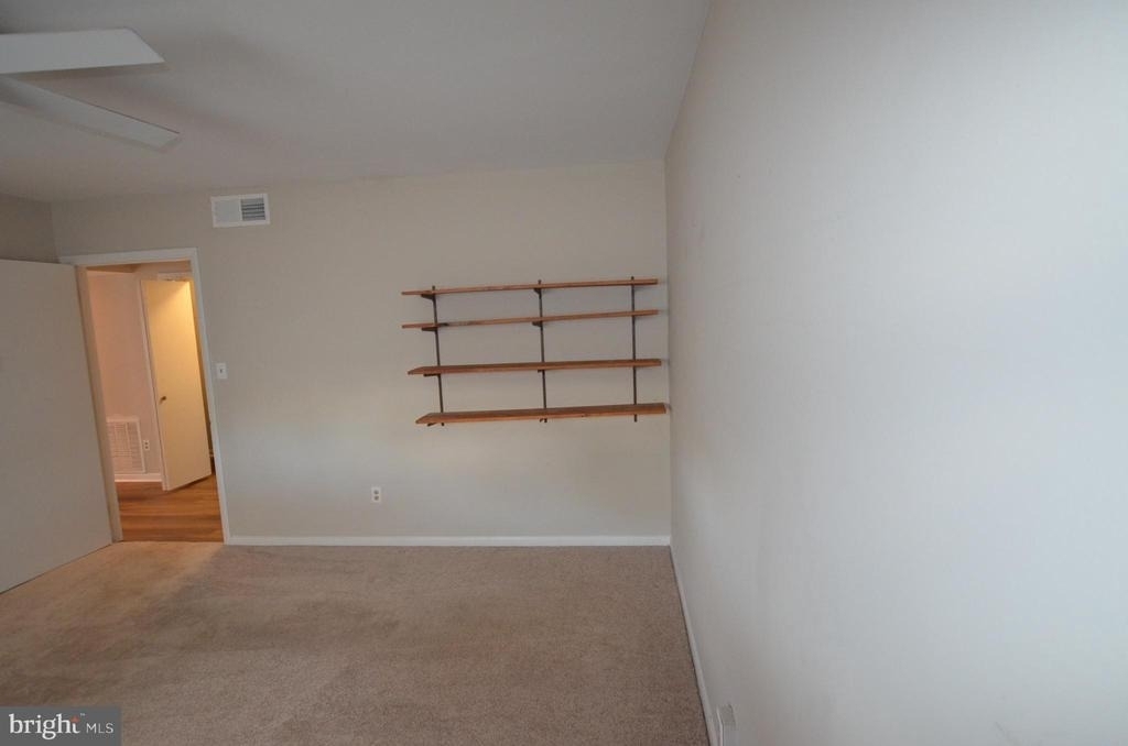 903 Houston Drive - Photo 14