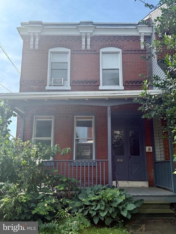 1414 N Harrison Street - Photo 0