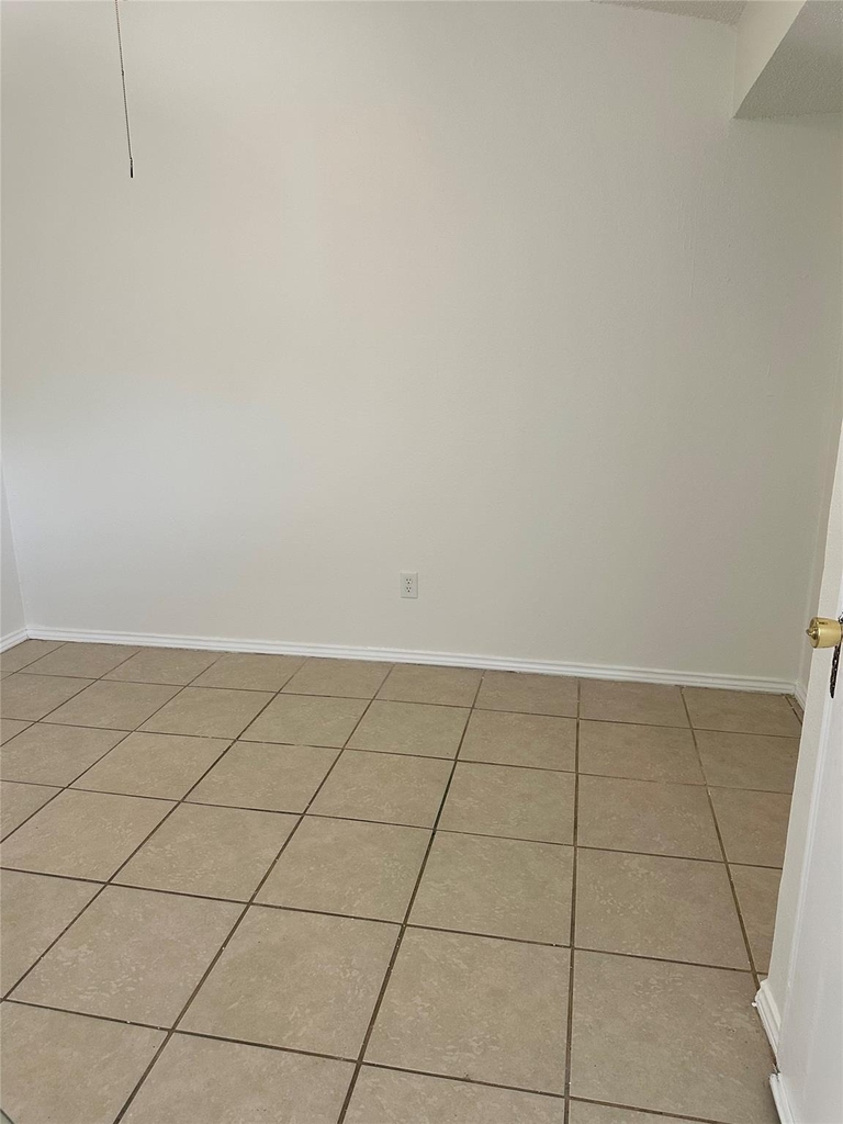 4322 Gillis St - Photo 5