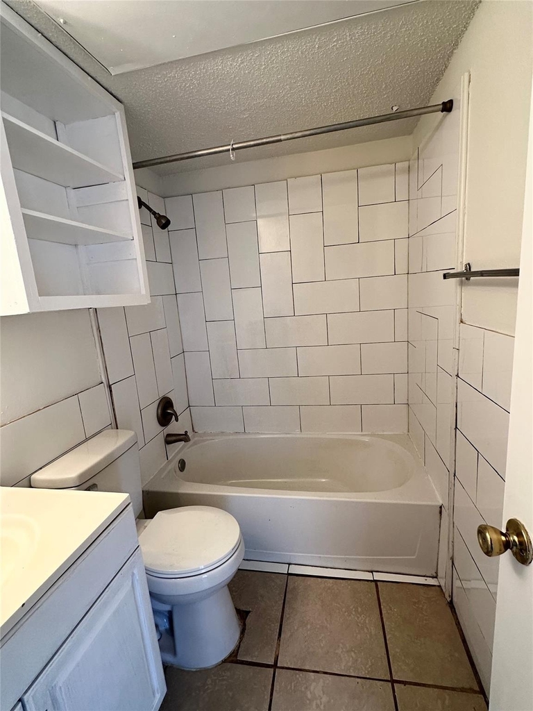 4322 Gillis St - Photo 11
