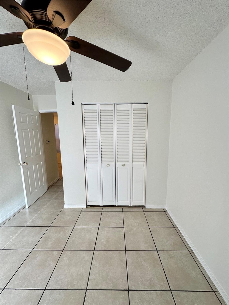 4322 Gillis St - Photo 12
