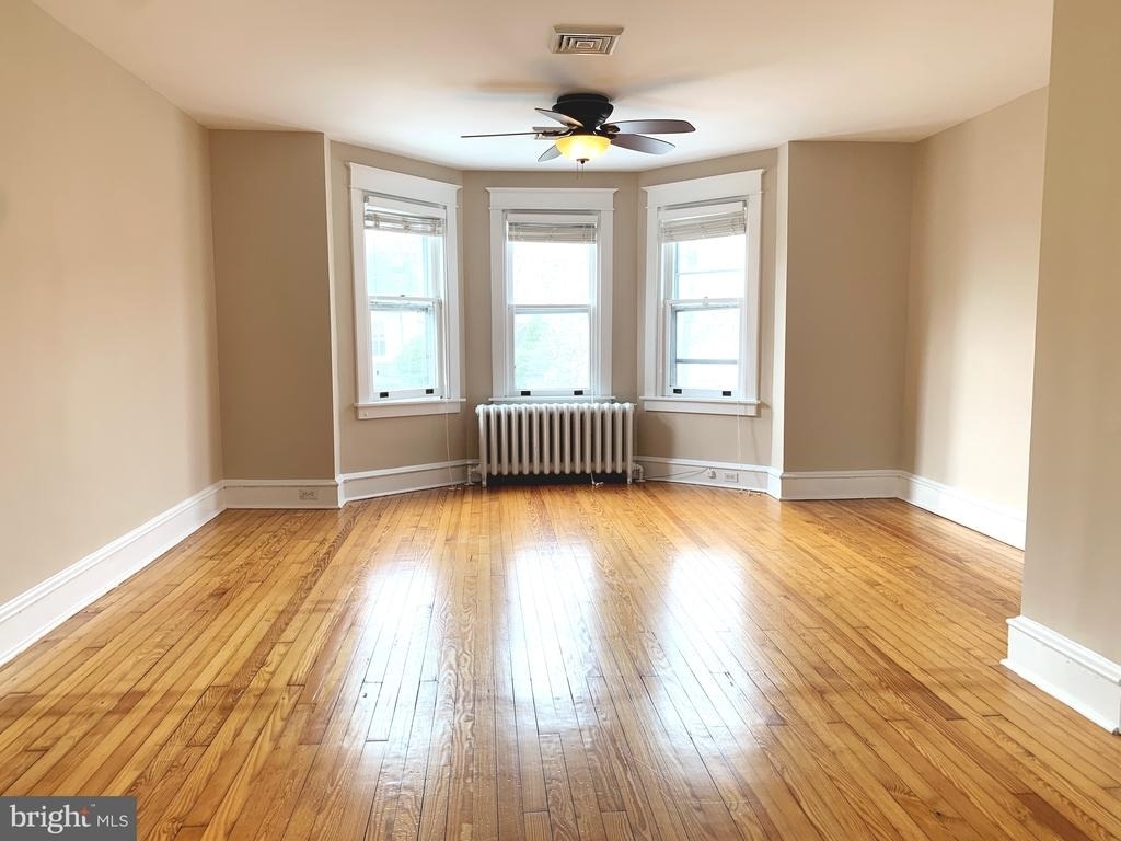 2413 W 16th Street - Photo 13