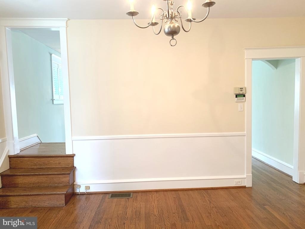 2413 W 16th Street - Photo 6