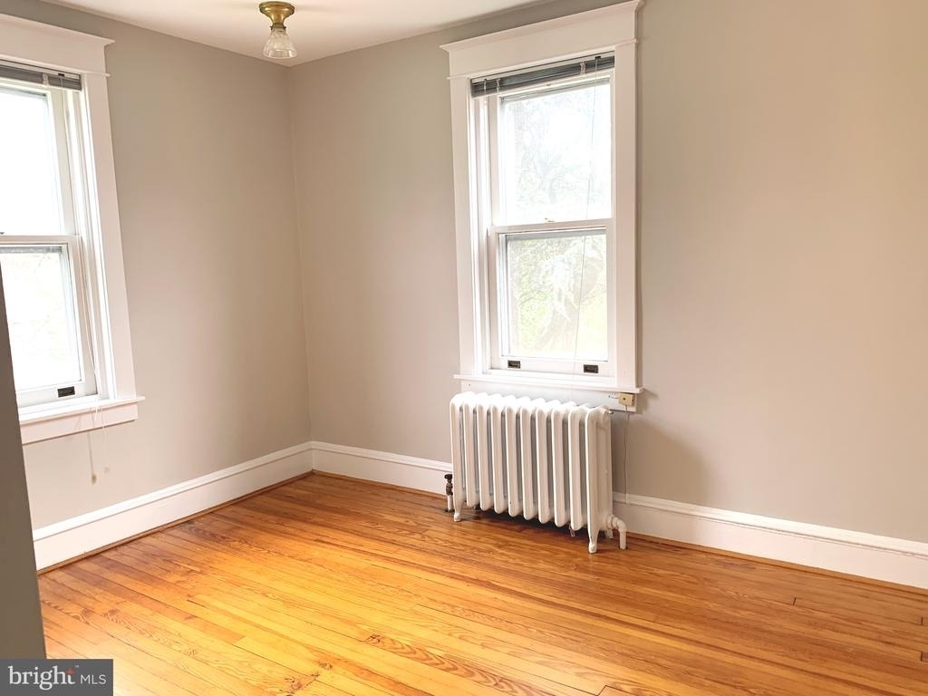 2413 W 16th Street - Photo 18