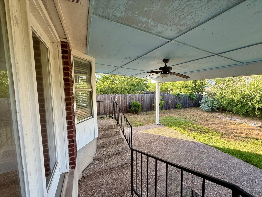 6106 Skahan Ln - Photo 25