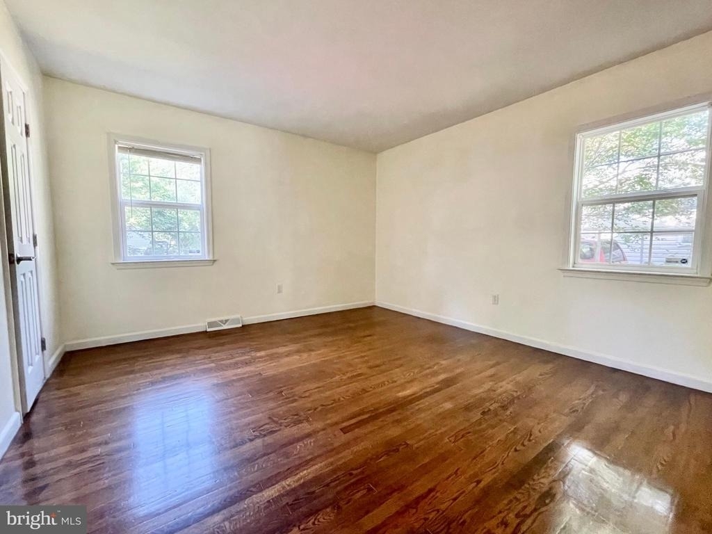 19 Hickory Lane - Photo 11