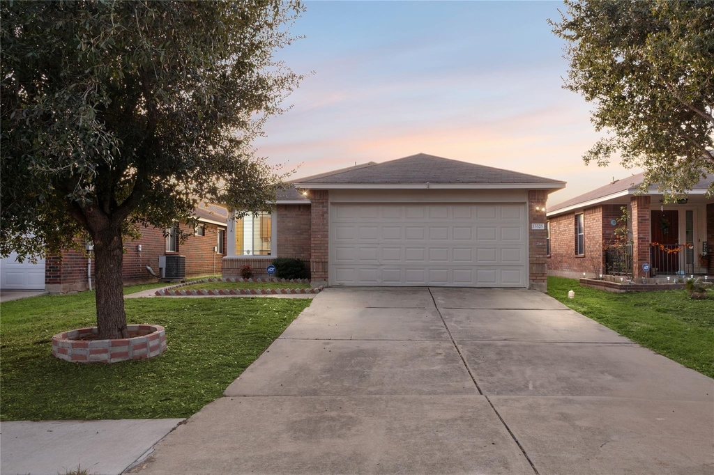 13326 James Monroe St - Photo 0