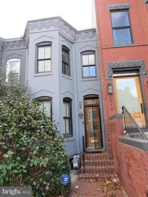 2012 13th Street Nw - Photo 1