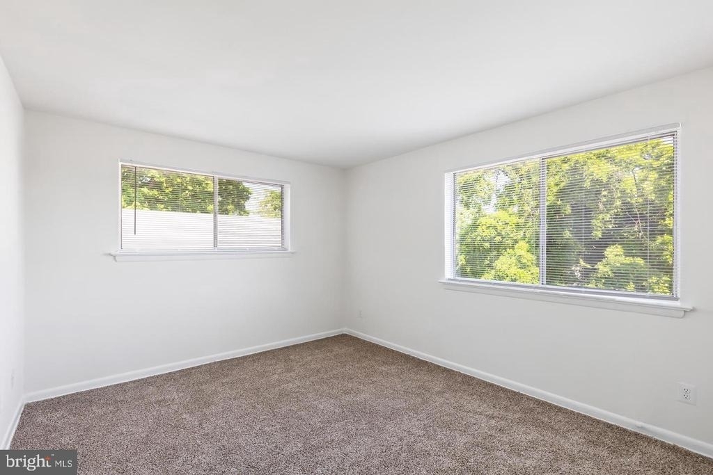 5120 Astor Place Se - Photo 4