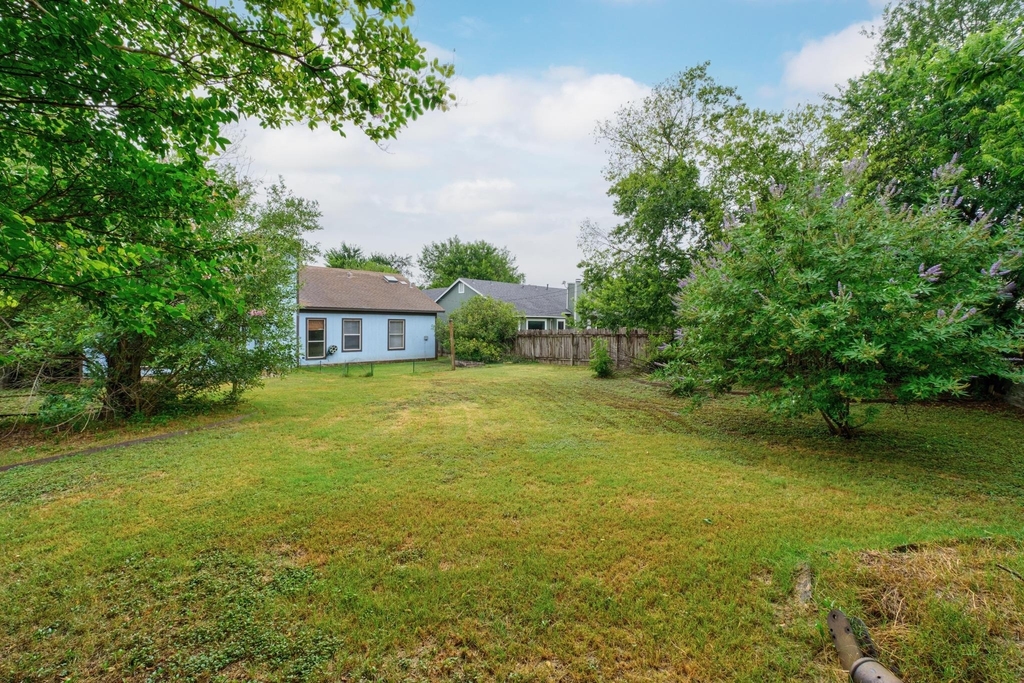 16402 Malden Dr - Photo 21