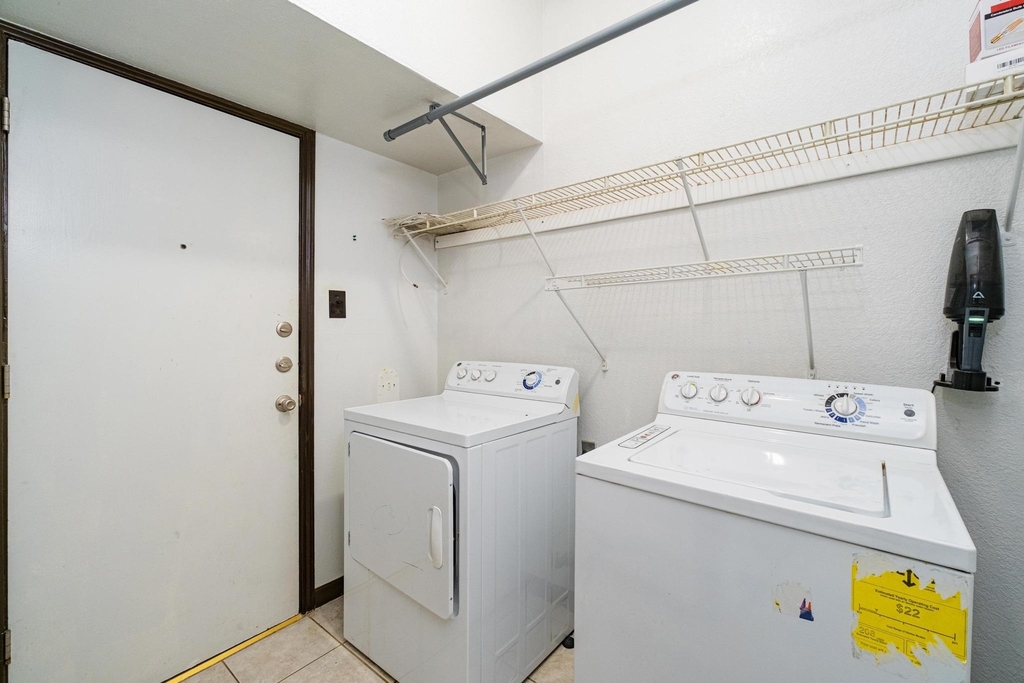 16402 Malden Dr - Photo 17