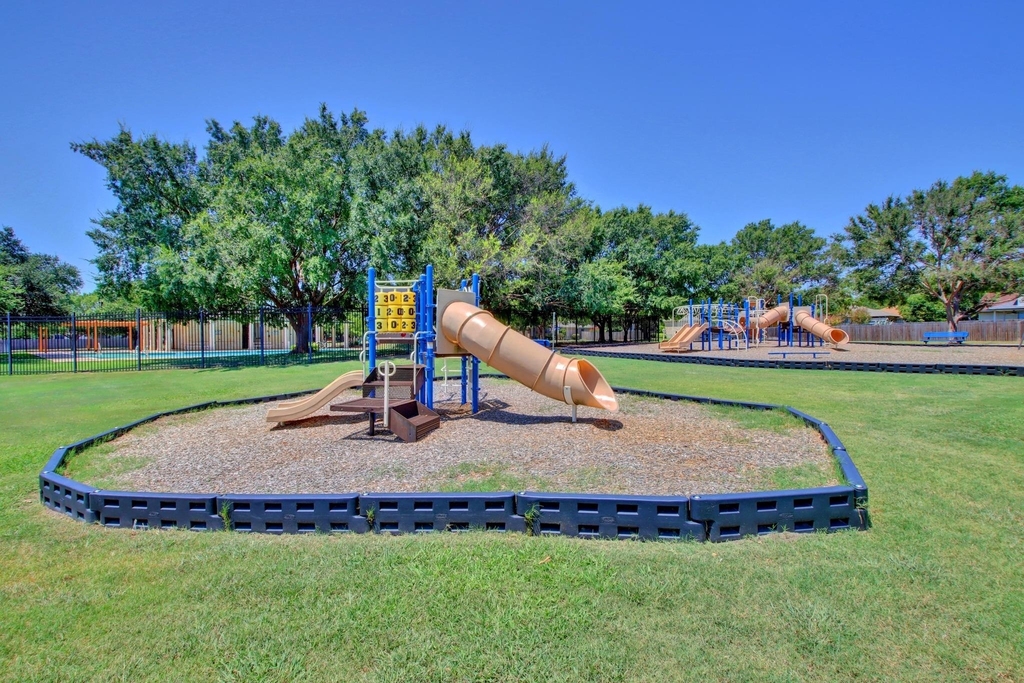 16402 Malden Dr - Photo 31