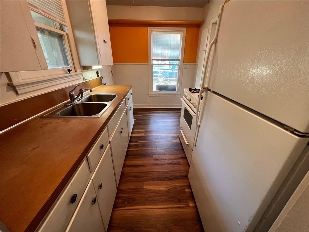 4902 Caswell Ave - Photo 8