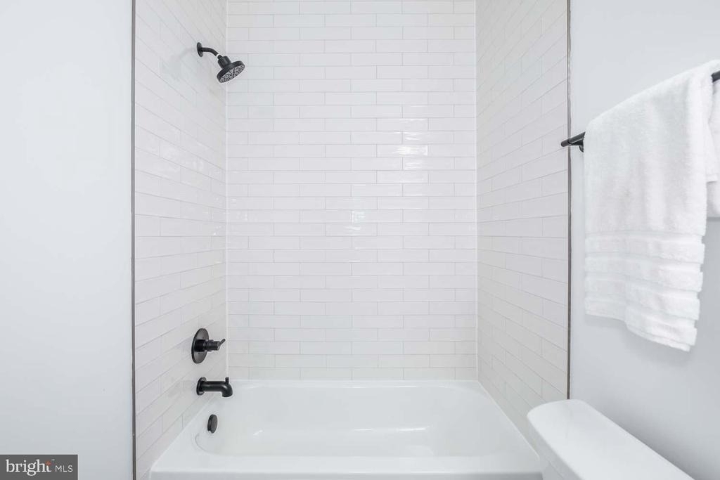 2601 30th Street Ne - Photo 10