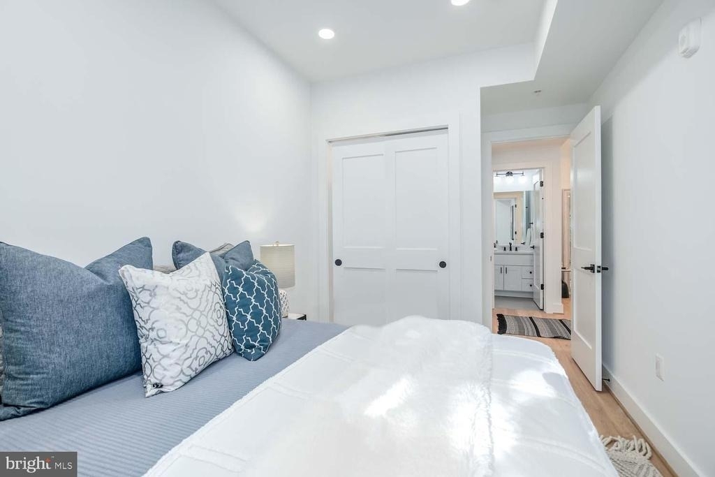 2601 30th Street Ne - Photo 8