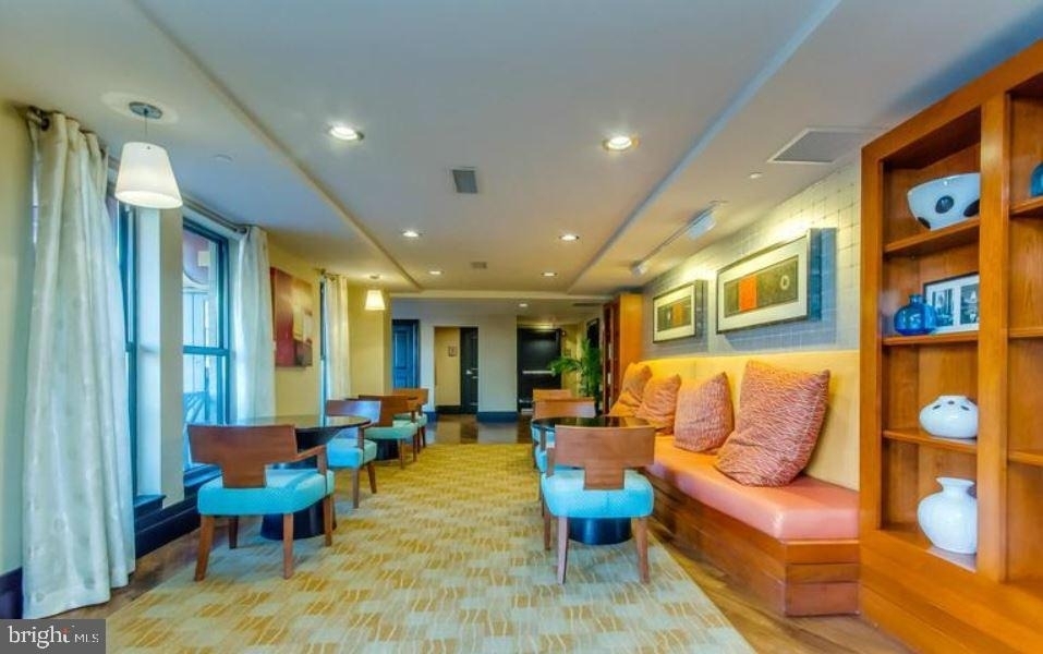 777 7th Street Nw - Photo 10