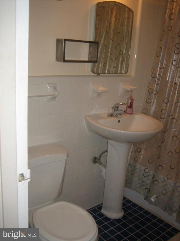 1711 Massachusetts Avenue Nw - Photo 11