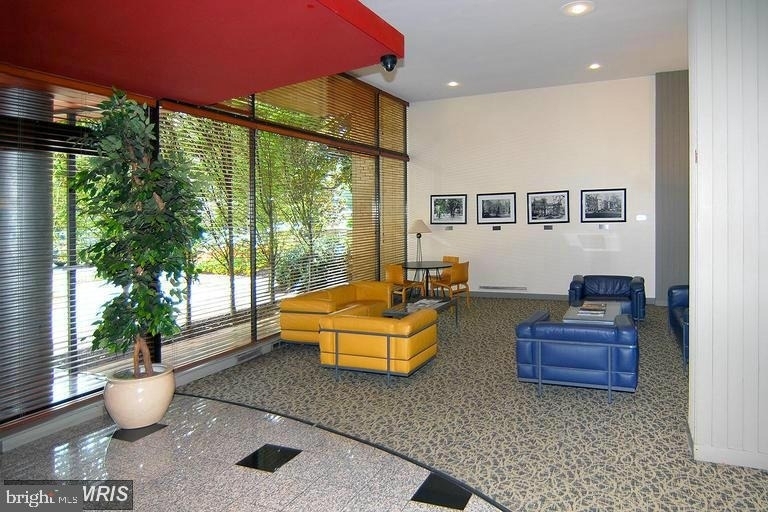 1711 Massachusetts Avenue Nw - Photo 2