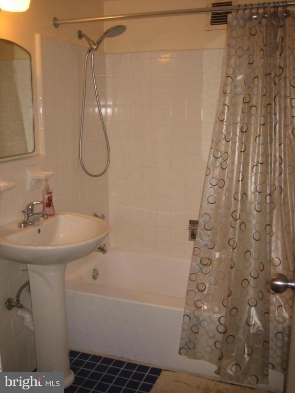 1711 Massachusetts Avenue Nw - Photo 12