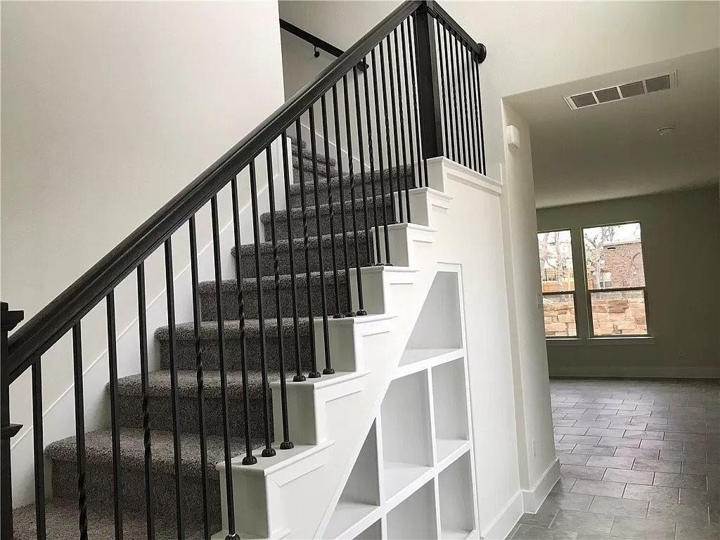 1051 Kenney Fort Xing - Photo 10
