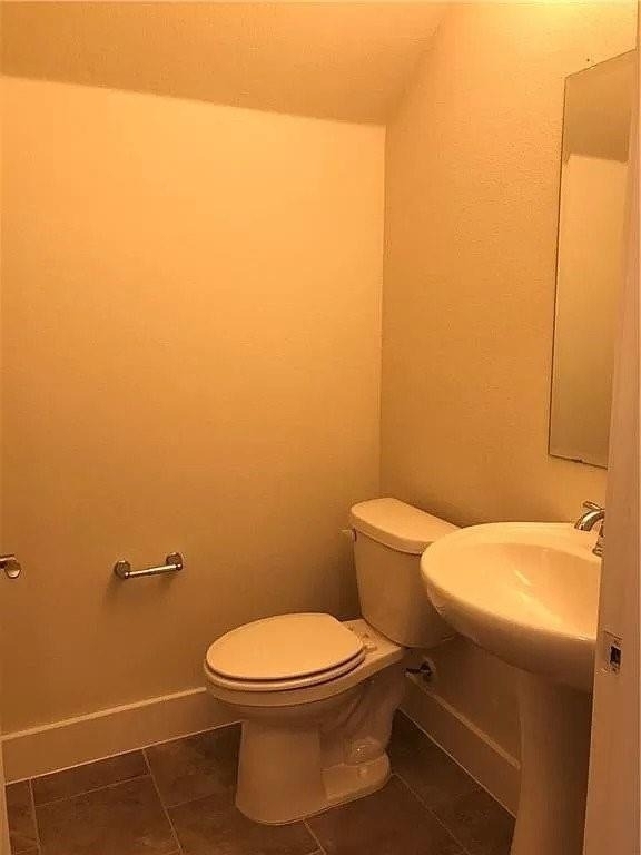 1051 Kenney Fort Xing - Photo 16