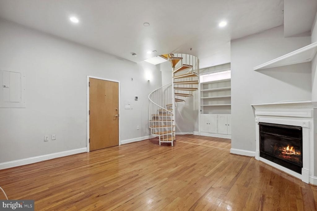 1417 Chapin Street Nw - Photo 3