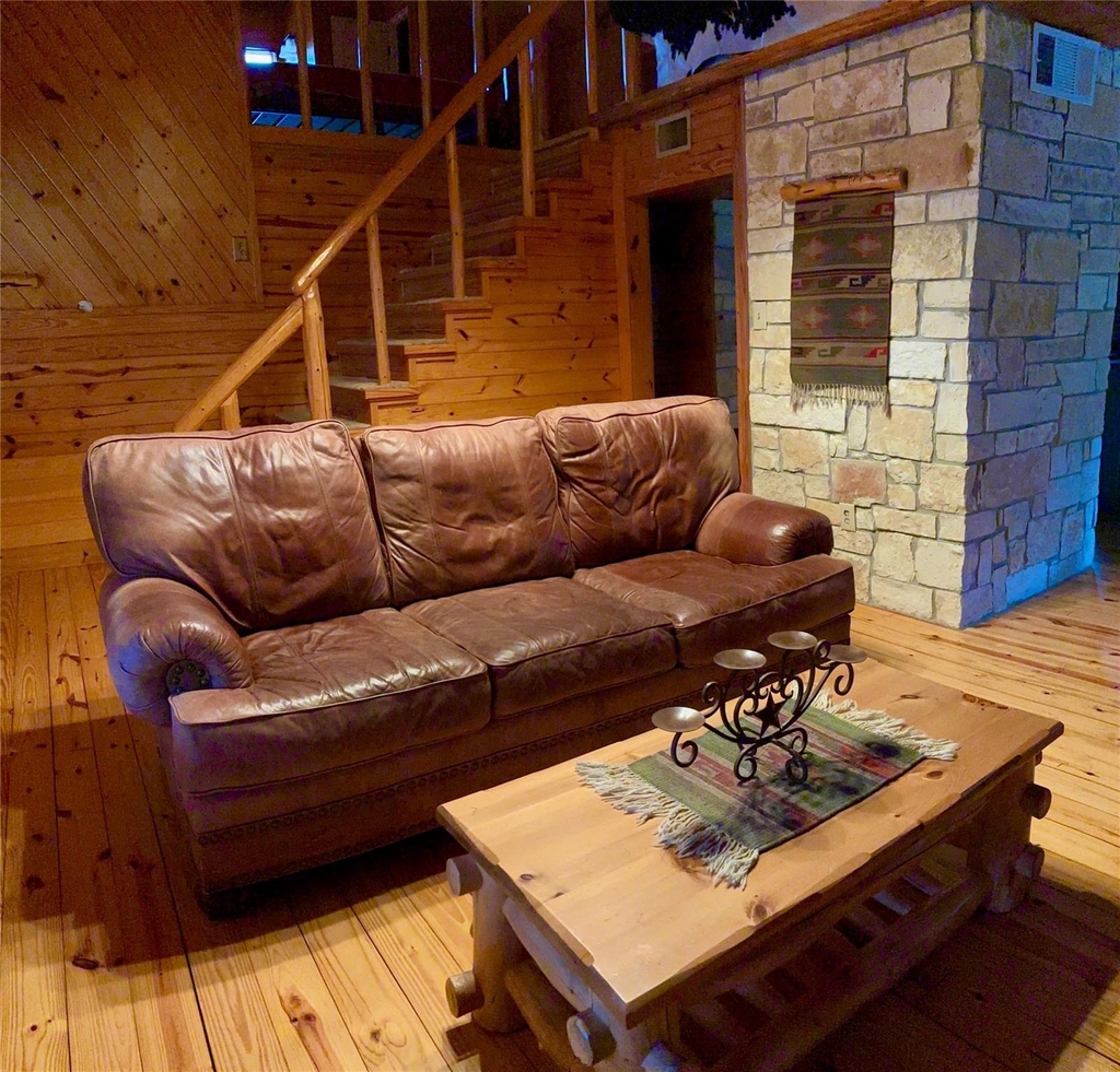 623 Appaloosa Dr - Photo 13