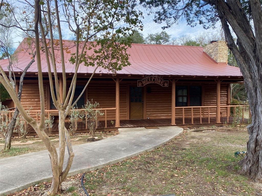 623 Appaloosa Dr - Photo 1