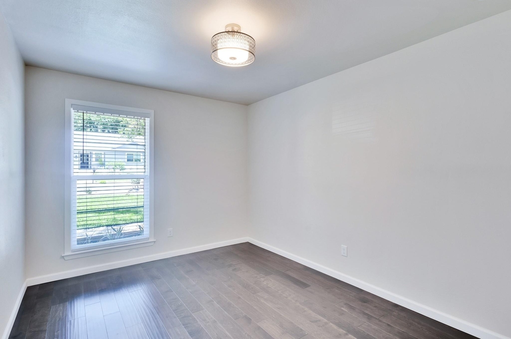 2815 Inridge Dr - Photo 26