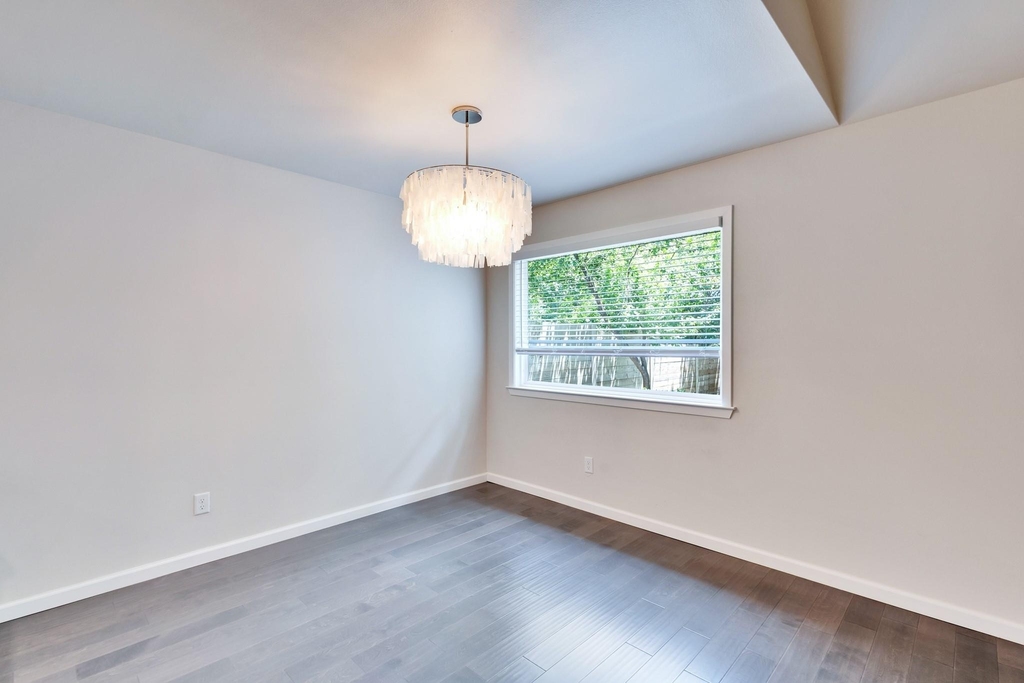 2815 Inridge Dr - Photo 6