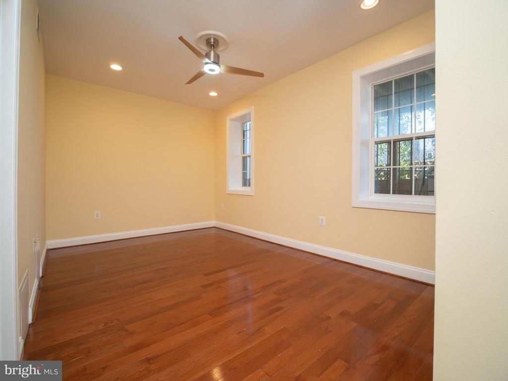 648 Newton Place Nw - Photo 17