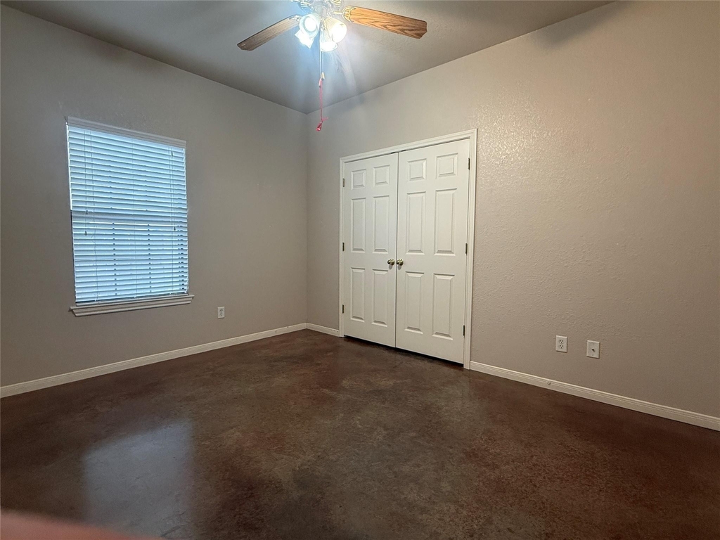 1406 Bergin Ct - Photo 10