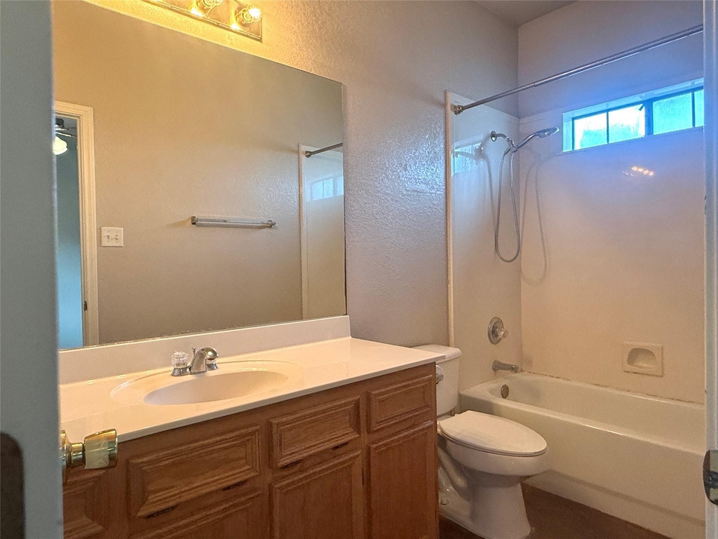 1406 Bergin Ct - Photo 9