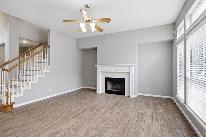 10008 Lachlan Dr - Photo 8