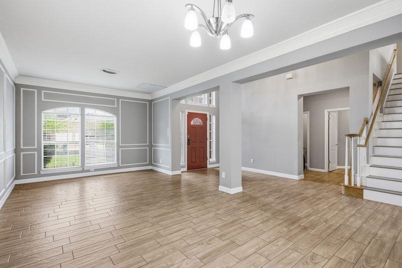 10008 Lachlan Dr - Photo 17