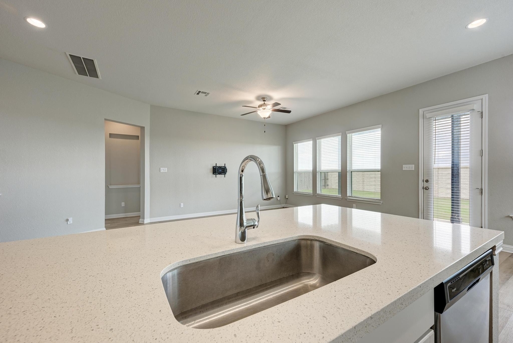 4428 Mandalin St - Photo 15
