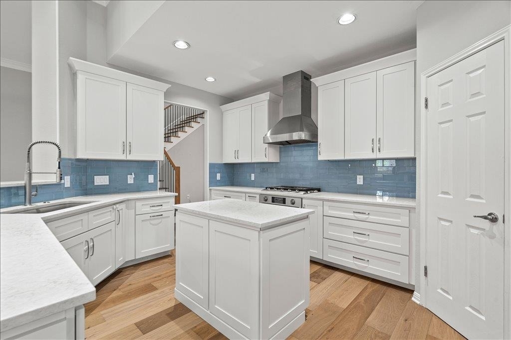 5301 Deerwood Ln - Photo 9