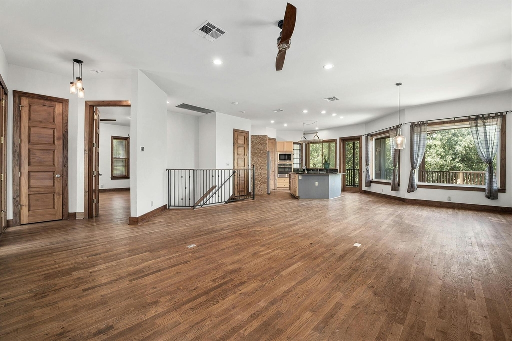 101 Firebird St - Photo 10