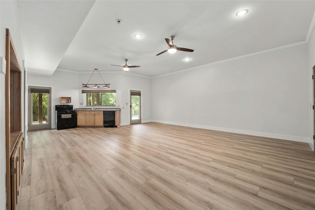 101 Firebird St - Photo 22