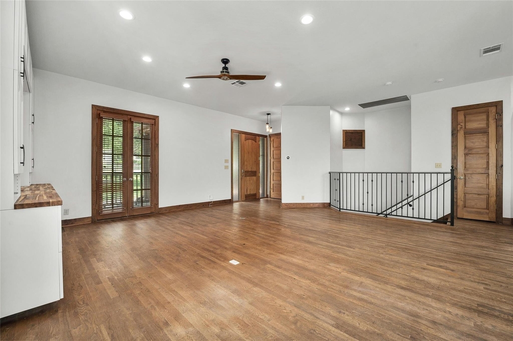 101 Firebird St - Photo 13