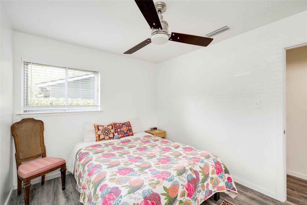 5300 Halmark Dr - Photo 18