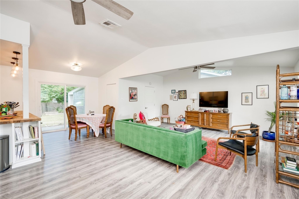 5300 Halmark Dr - Photo 4